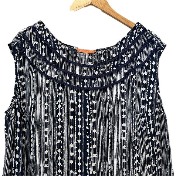 MODCLOTH Top Shirt Plus Sz 1X Blue White Stripe Shoulder Buttons Sleeveless EUC - Picture 2 of 8